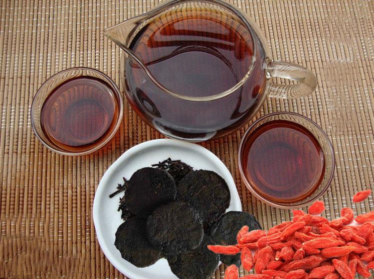 滋陰益腎——枸杞生地酒